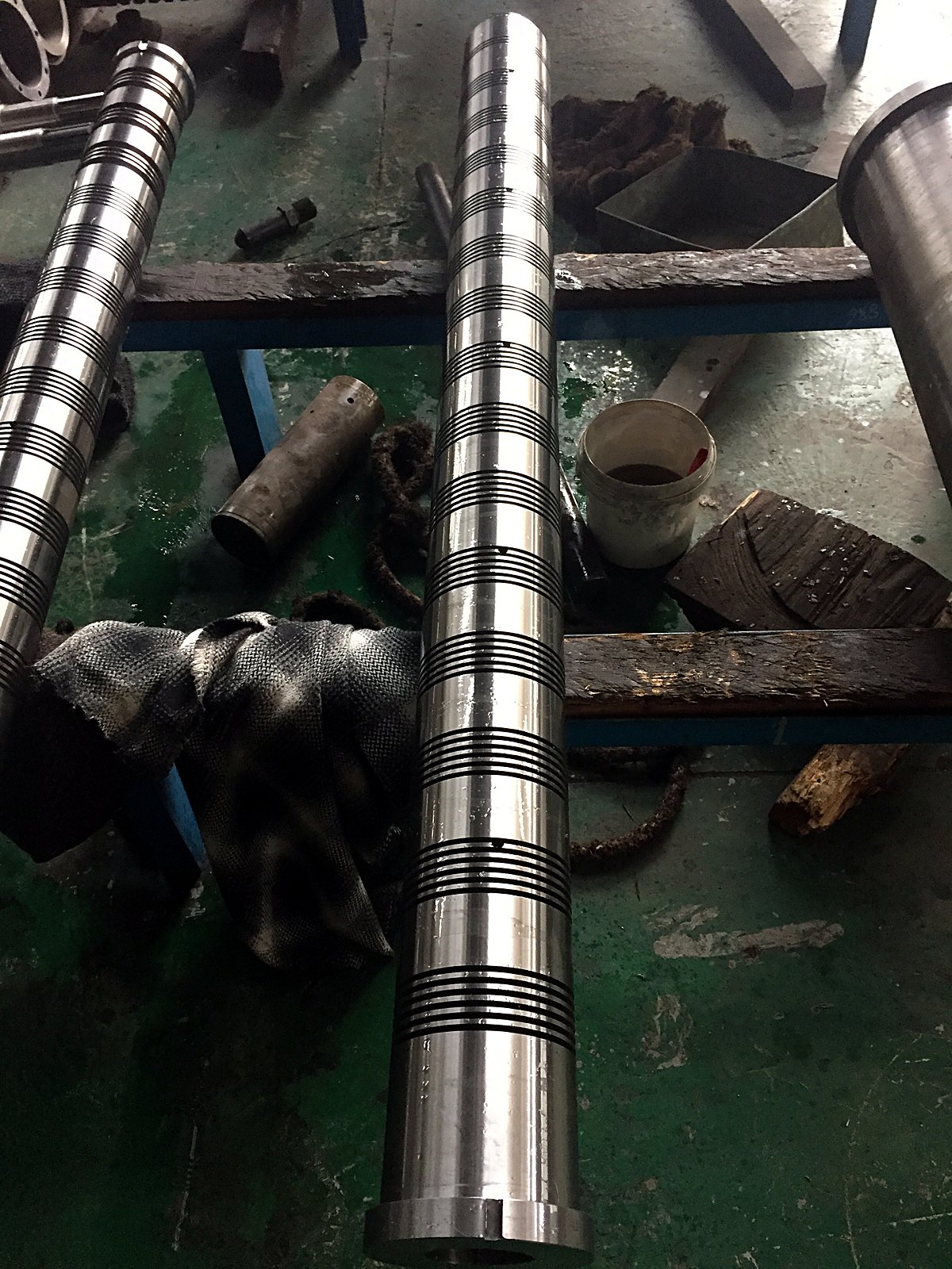 Bimetallic Single Screw - screw barrel