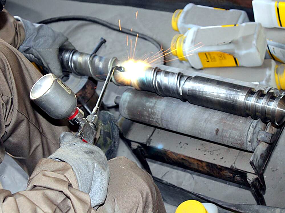 Xiwang screw barrel workshop - Bimetallic bores after centrifugal casting